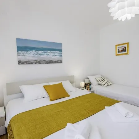 Guest house Ani In Trogir * Mittel-dalmatien 3*