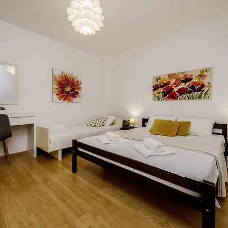 Ani In Trogir * Mittel-dalmatien Guest house Seget Donji