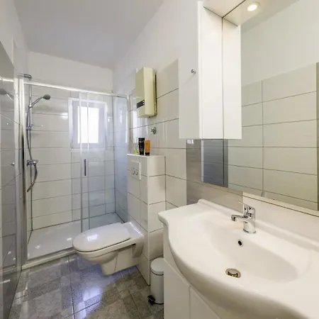 Ani In Trogir * Mittel-dalmatien Guest house Seget Donji