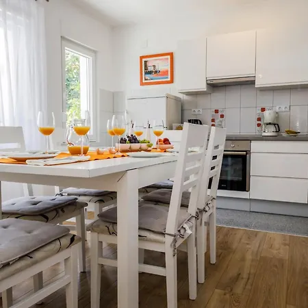 Pensionat Ani In Trogir * Mittel-dalmatien Donji Seget