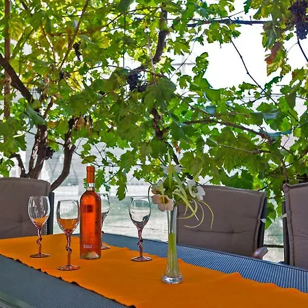 Ani In Trogir * Mittel-dalmatien Gasthof 3*